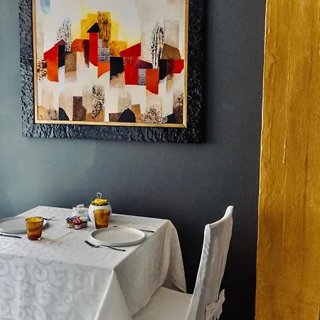 姆布勒黎波里酒店 格拉多