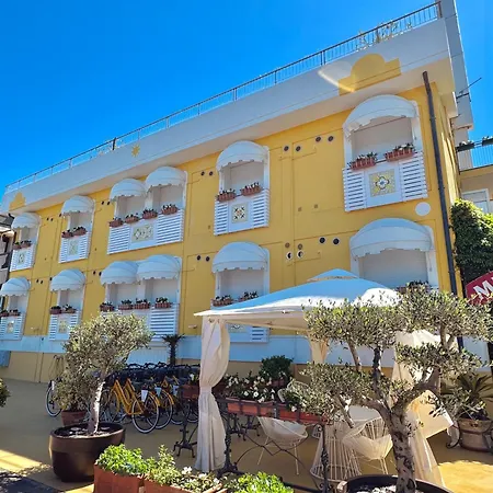 Meuble Tripoli Otel 3*
