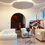 Ξενοδοχείο Meuble Tripoli 3*