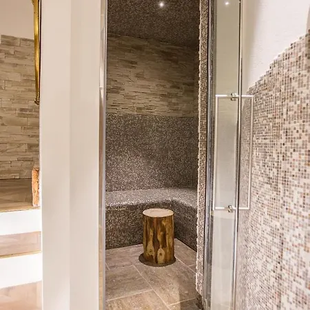 Meuble Tripoli Otel 3*