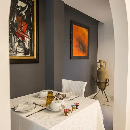 Meuble Tripoli Otel 3*