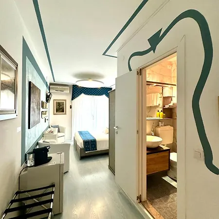 Ξενοδοχείο Meuble Tripoli 3*