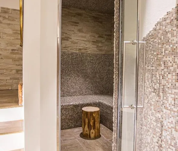 Meuble Tripoli Hotel 3*