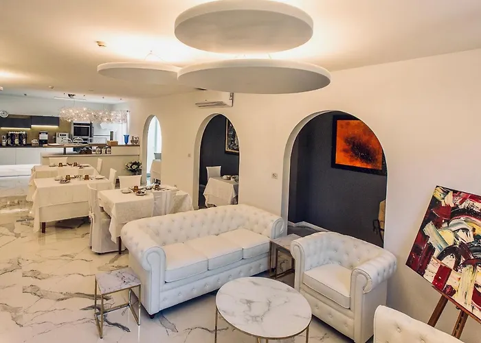 Meuble Tripoli 3* Grado