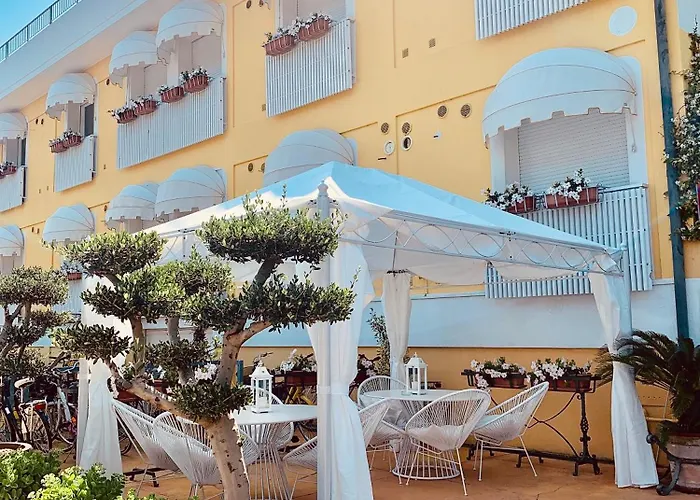 Meuble Tripoli Hotel Grado